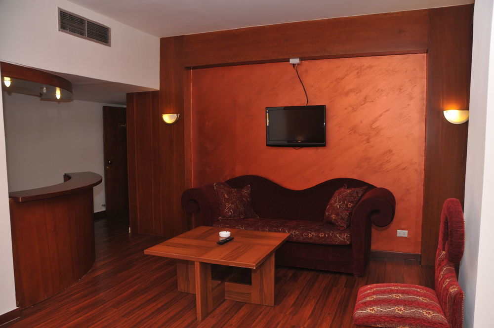 Legend Hotel Beirut Exterior foto
